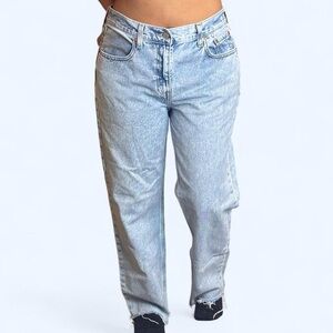 Low pro straight Levi’s